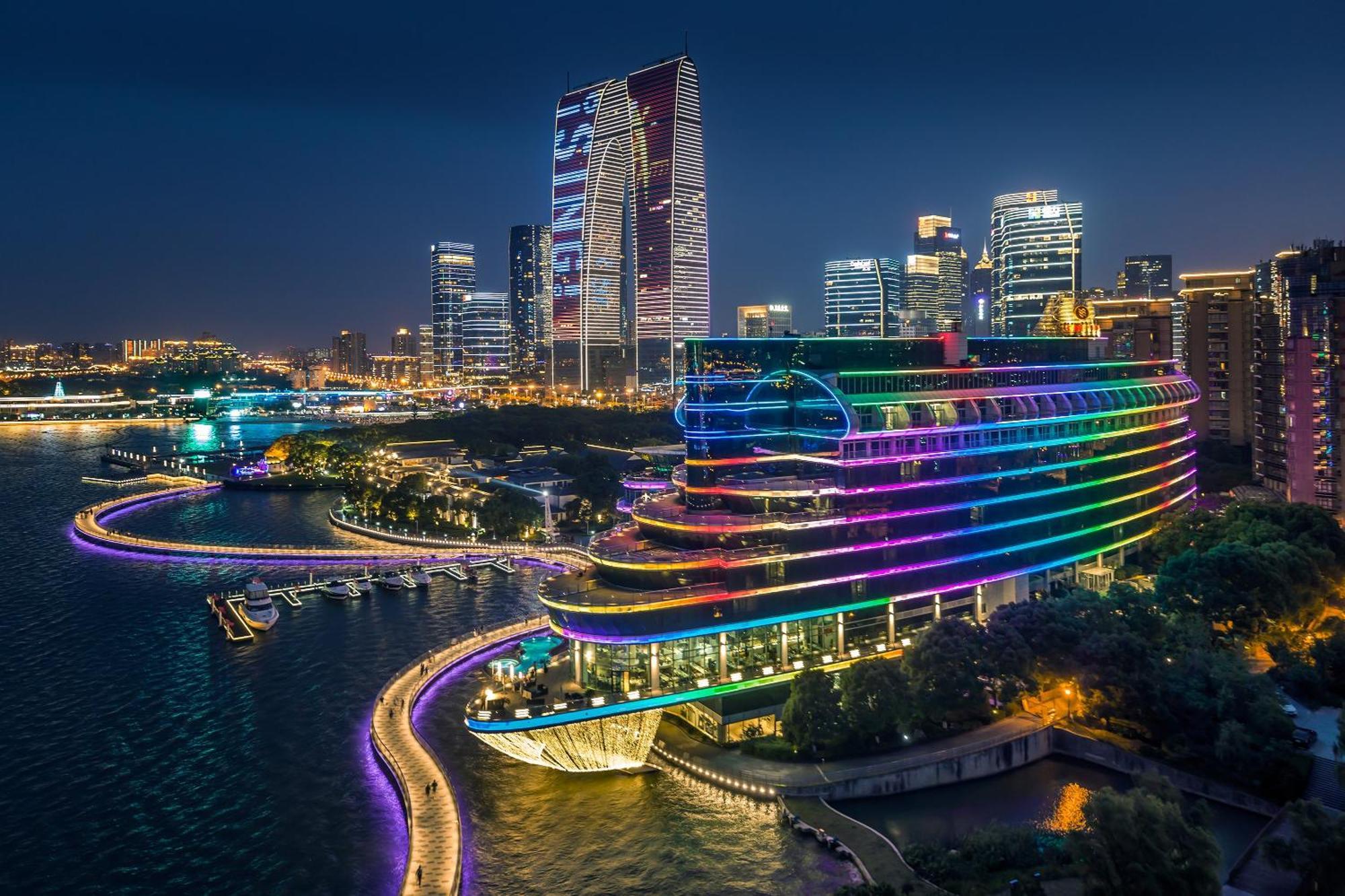 Crowne Plaza Suzhou By Ihg Hotel Exterior photo